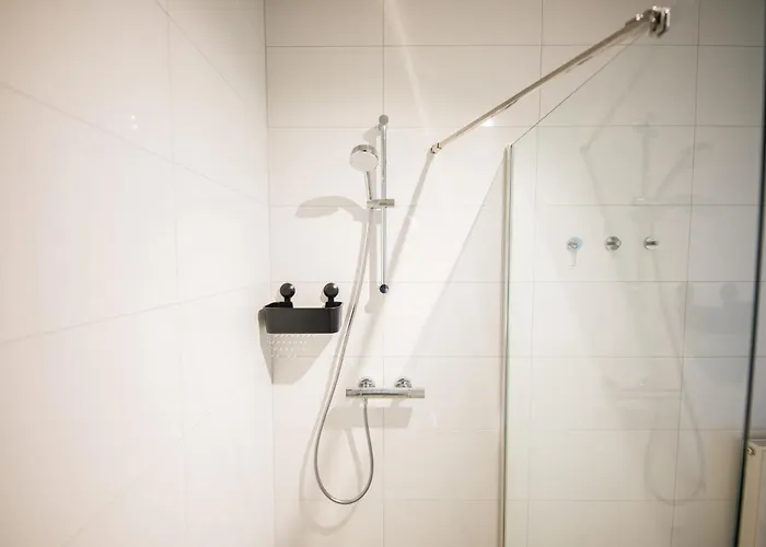 Alphabet -2e Pijnackerstraat 13 * Роттердам