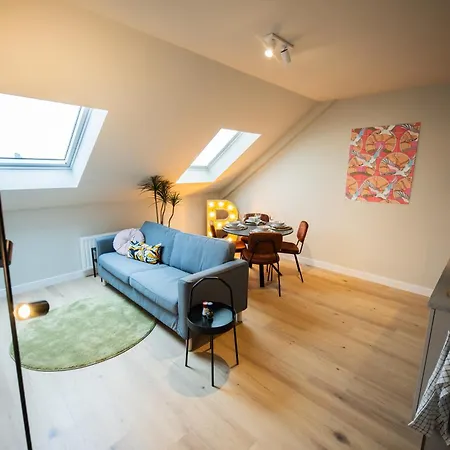 2e 3e Pijnackerstraat Appartamento