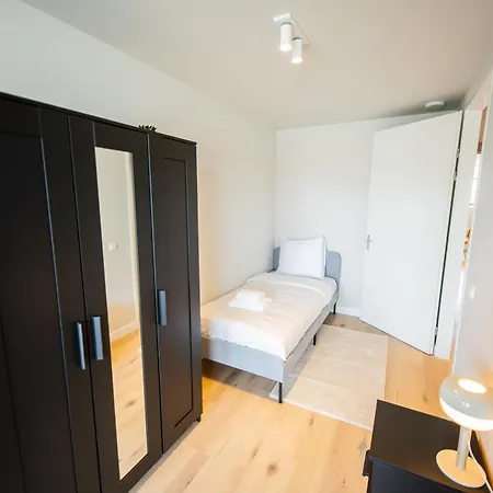 Alphabet -2e Pijnackerstraat 13 * Ρότερνταμ