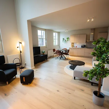 Alphabet -2e Pijnackerstraat 13 Apartamento *