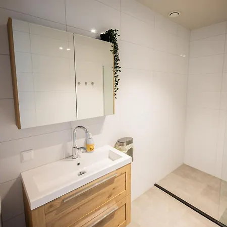 Alphabet -2e Pijnackerstraat 13