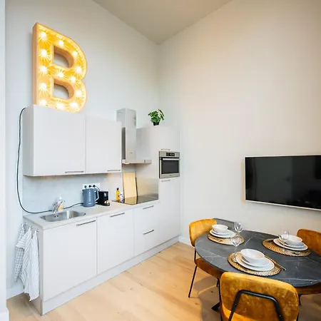 Alphabet -2e Pijnackerstraat 13