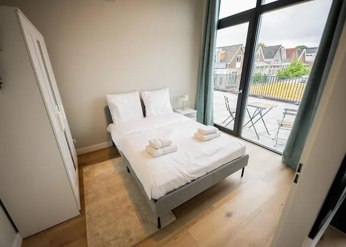 Daire Alphabet -2e Pijnackerstraat 13