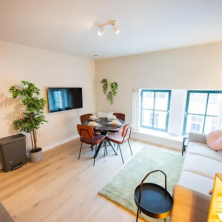 Apartamento Alphabet -2e Pijnackerstraat 13 *