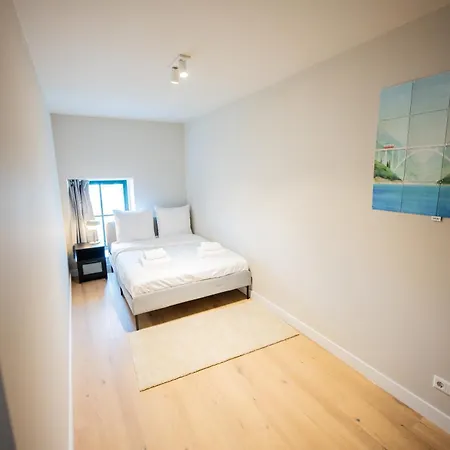 Alphabet -2e Pijnackerstraat 13 * Róterdam