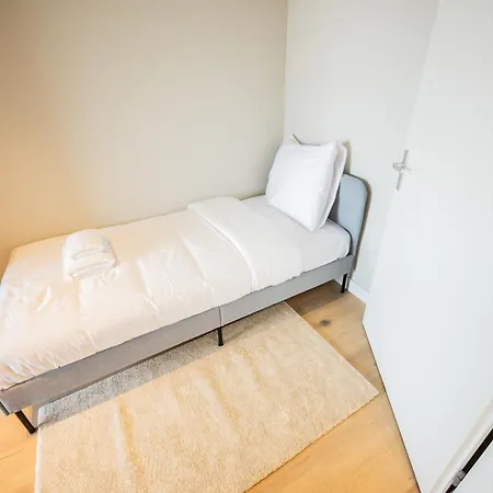 Alphabet -2e Pijnackerstraat 13 * Róterdam