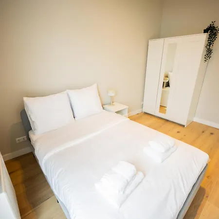 Alphabet -2e Pijnackerstraat 13 * Róterdam